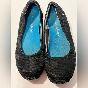 Eddie Bauer slip on 7.5